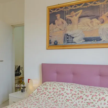 Vento Destate Centro Storico Con Ac Vado Ligure