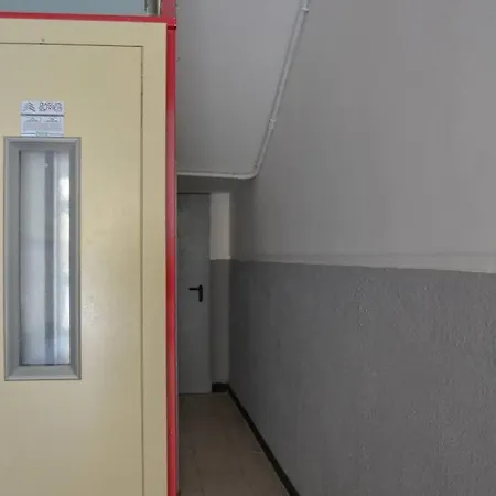 Vento Destate Centro Storico Con Ac Apartment Vado Ligure